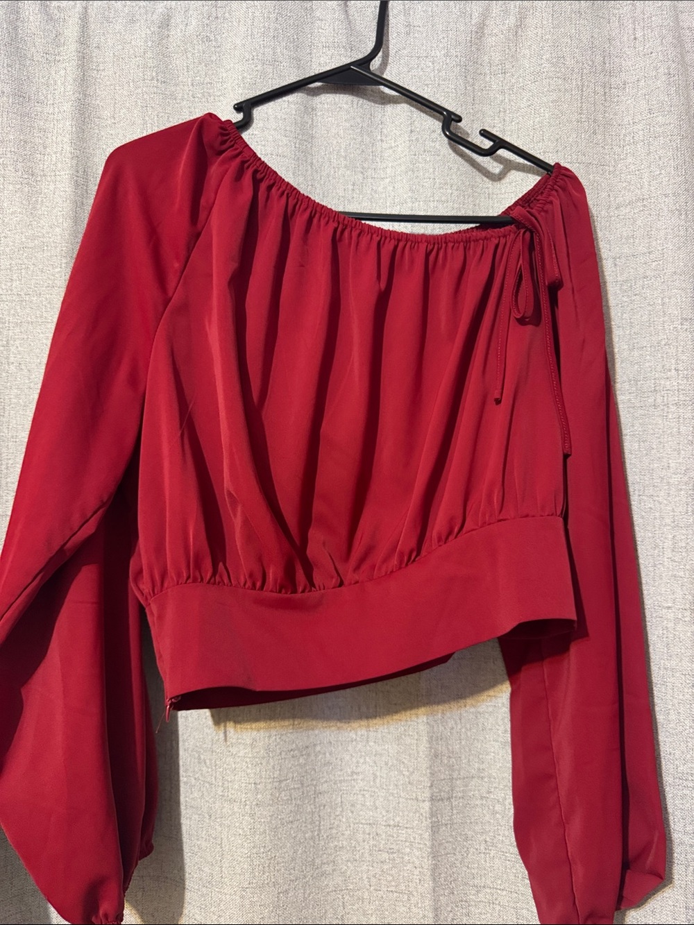 SHEIN Crimson Off-Shoulder Long Sleeve Crop Top